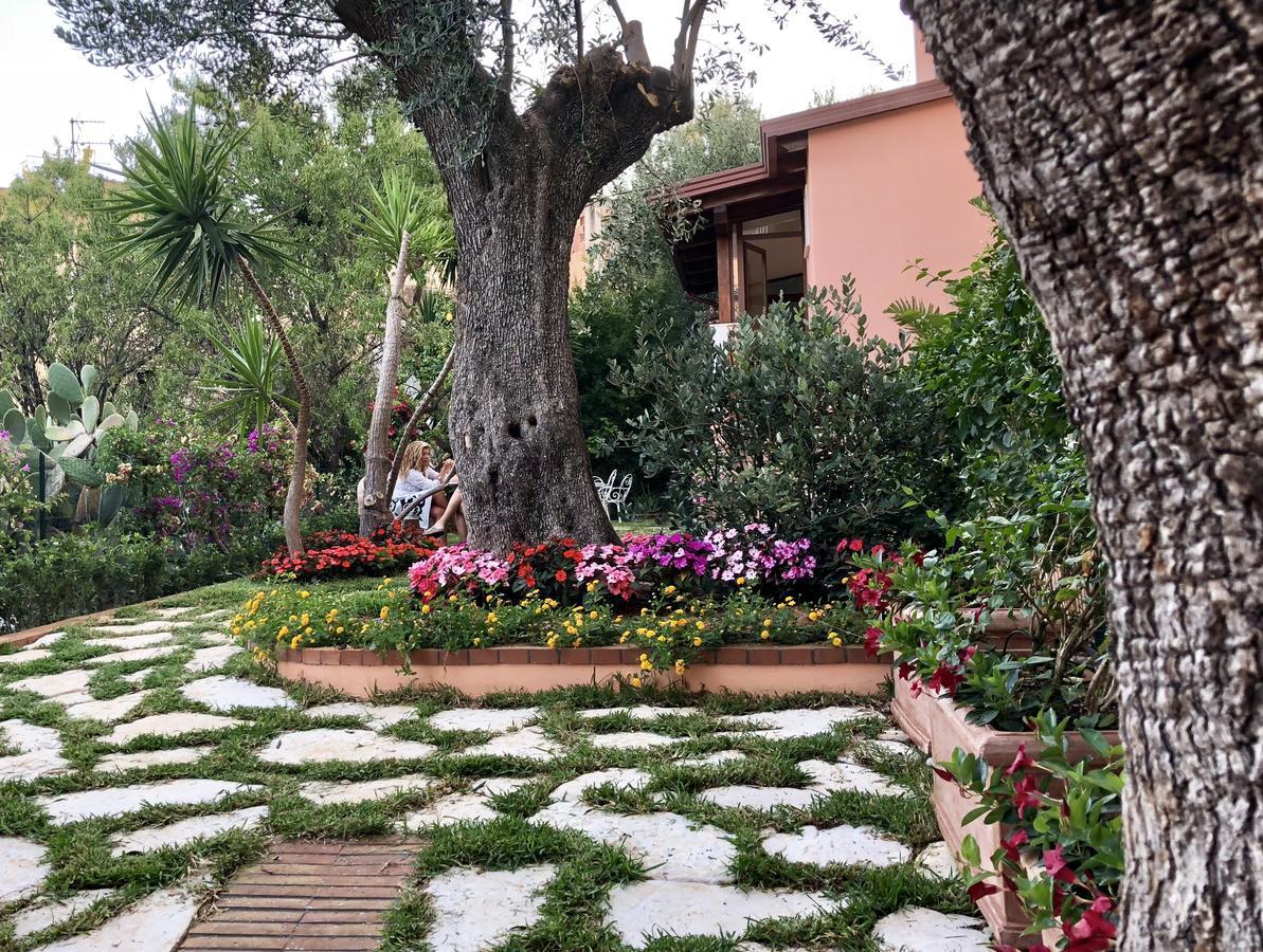 Hotel La Casa Di Paolo Casa Di Charme Marina di Camerota Exterior foto